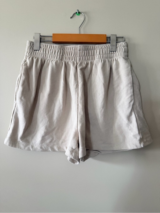 H&M Pants - H&M - Women’s Beige Lounge Shorts with Elastic Waist